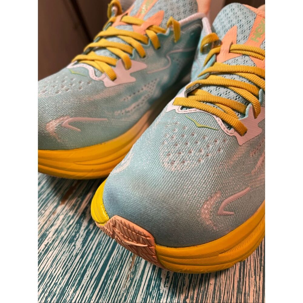 Hoka Clifton 10 Women’s Sneakers - Picture 7 of 16